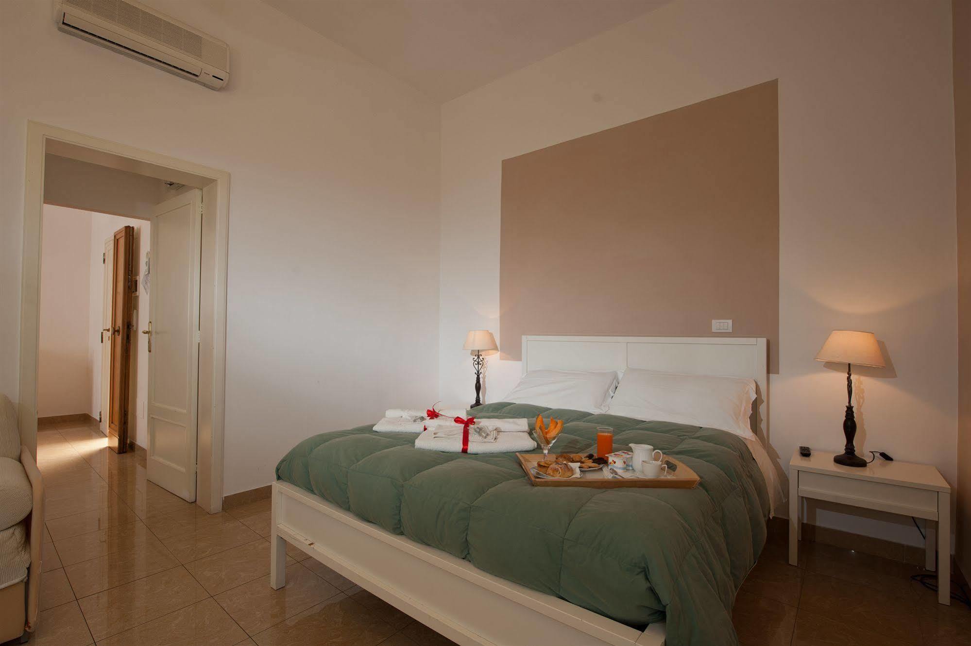 H Central Lecce Exterior foto
